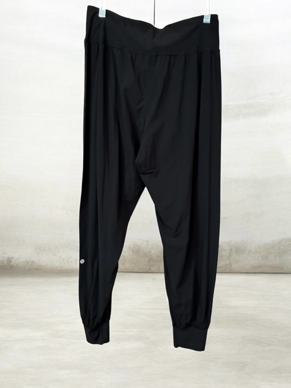 Lululemon Black High-Waist Joggers